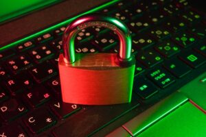 Golpes Digitais com IA: Como Funcionam e Como Você Pode se Proteger em 2026